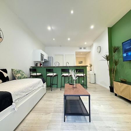 Tour D'Auvergne - Appartements En Plein Centre Ville, Proche De La Cathedrale Et De La Place De Jaude Κλερμόν Φεράν Εξωτερικό φωτογραφία