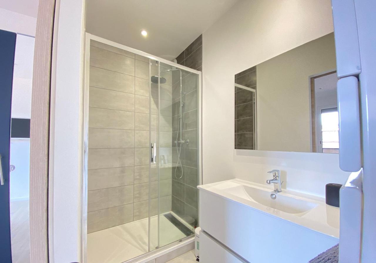 Tour D'Auvergne - Appartements En Plein Centre Ville, Proche De La Cathedrale Et De La Place De Jaude Κλερμόν Φεράν Εξωτερικό φωτογραφία