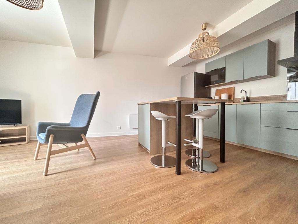 Tour D'Auvergne - Appartements En Plein Centre Ville, Proche De La Cathedrale Et De La Place De Jaude Κλερμόν Φεράν Εξωτερικό φωτογραφία