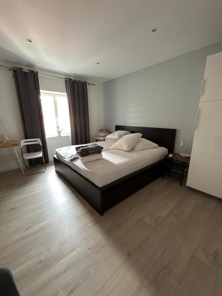 Tour D'Auvergne - Appartements En Plein Centre Ville, Proche De La Cathedrale Et De La Place De Jaude Κλερμόν Φεράν Εξωτερικό φωτογραφία